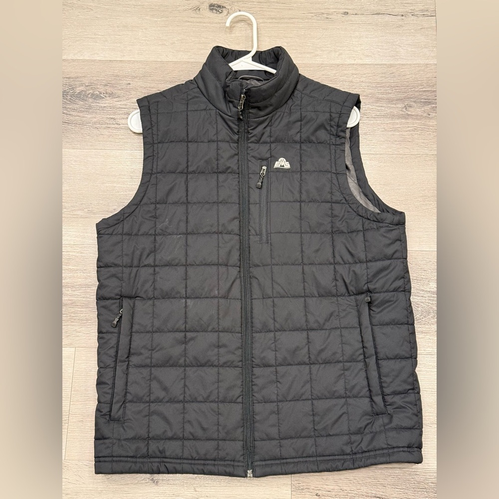 EASTERN MOUNTAIN SPORTS Black Quilted Primaloft Packable Vest Men’s Medium EUC
